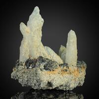 Quartz & Chalcopyrite