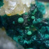 Pseudomalachite & Malachite