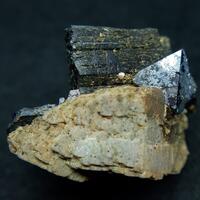 Microlite Zircon Hedenbergite & Magnetite