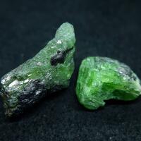 Chrome-Tremolite & Graphite