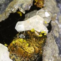 Cerussite & Mimetite