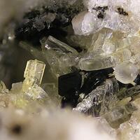 Wöhlerite & Fluorite