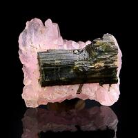 Tourmaline Var Verdelite On Rose Quartz