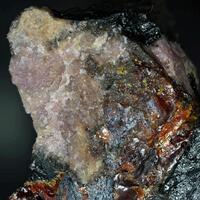 Leucophoenicite & Zincite