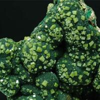 Pyromorphite & Malachite