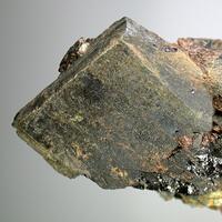 Aeschynite-(Y)