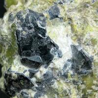 Hematite In Lizardite & Hydrotalcite