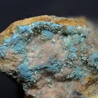 Paratooite-(La)