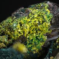 Tsumcorite & Brochantite