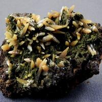 Wulfenite