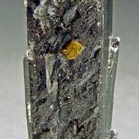 Ferberite & Chalcopyrite