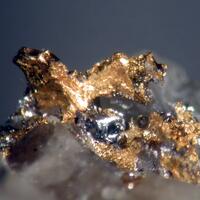 Tsumoite & Gold