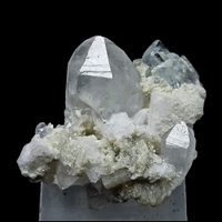 Aquamarine With Quartz