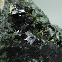 Babingtonite