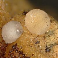 Melanophlogite