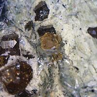 Perovskite & Vesuvianite & Magnetite