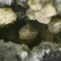 Calciohilairite