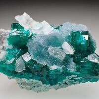 Dioptase & Quartz & Plancheite