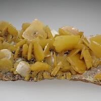 Wulfenite