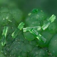 Kambaldaite