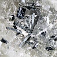 Monteregianite-(Y)