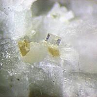 Chiappinoite-(Y)