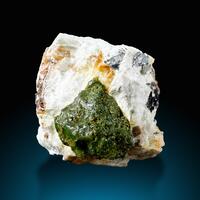 Cuprotungstite & Scheelite