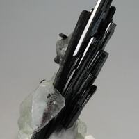 Wolframite & Fluorite