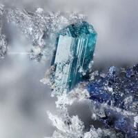 Caledonite