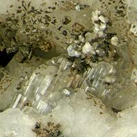 Dawsonite & Franconite With Synchysite-(Ce) On Microcline