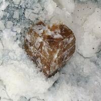 Joaquinite-(Ce)