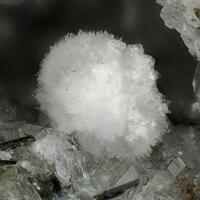 Ellingsenite