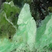 Hellyerite
