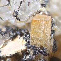 Wulfenite