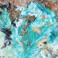 Tangdanite