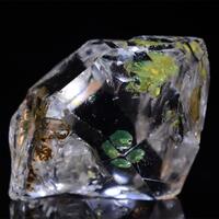 Quartz With Hydrocarbon Inclusions