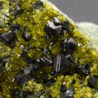 Magnetite With Epidote