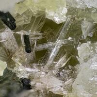 Monteregianite-(Y)