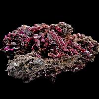 Erythrite