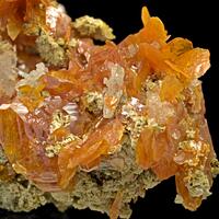 Wulfenite