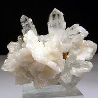 Dolomite Psm Manganoan Calcite On Quartz