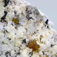 Bastnäsite & Quartz