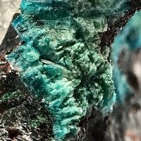 Genthelvite