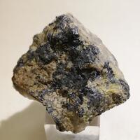 Betpakdalite-CaMg