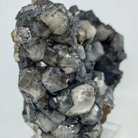 Quartz & Pyrolusite