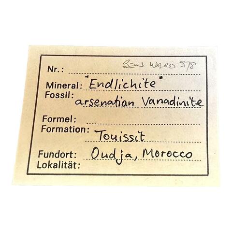 Label Images - only: Vanadinite