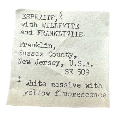 Label Images - only: Esperite With Willemite & Franklinite