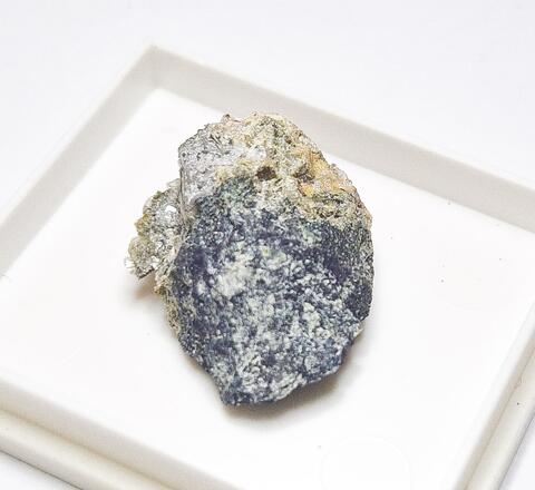 Label Images - only: Mixed Minerals