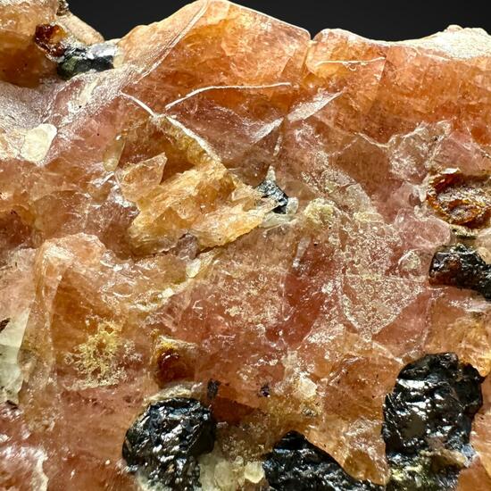 Bustamite & Sphalerite