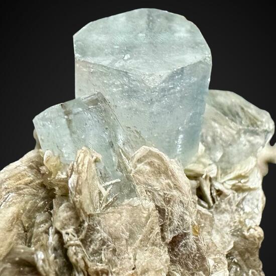 Aquamarine & Muscovite